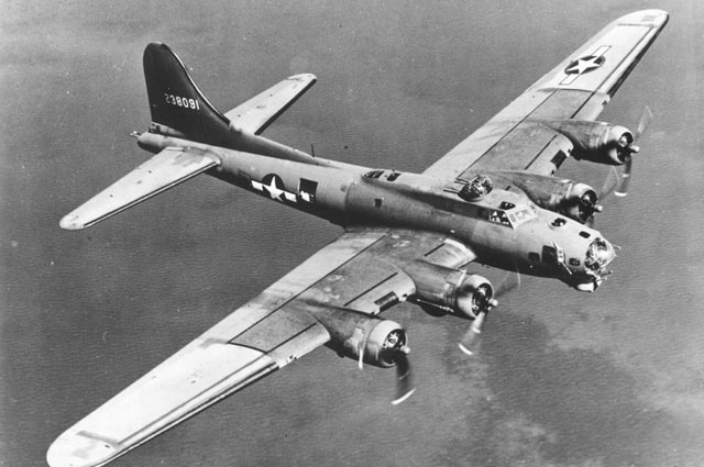 Boeing B-17E Flying Fortress (Multiengine Bomber)